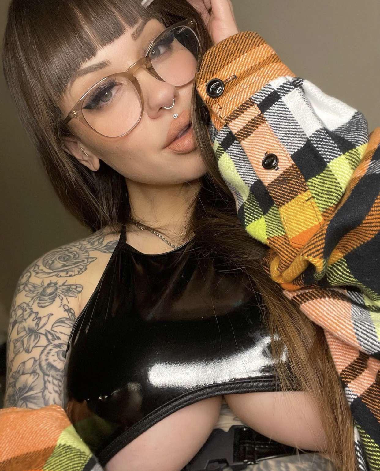 I’M AVAILABLE FOR INCALL & OUTCALL SERVICES LET’S F UCK AND GET NASTY RIGHT AWAY I’M AVAILABLE FOR INCALL & OUTCALL SERVICES LET’S F UCK AND GET NASTY RIGHT AWAY