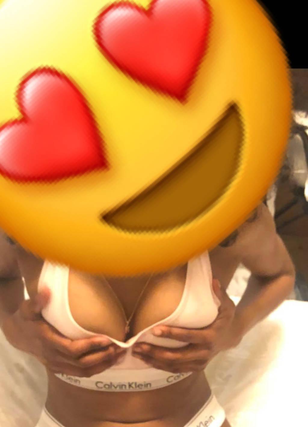 Coco PetiteTight & Wet*OUTCALLS & CARCALLS ONLY* Coco PetiteTight & Wet*OUTCALLS & CARCALLS ONLY*