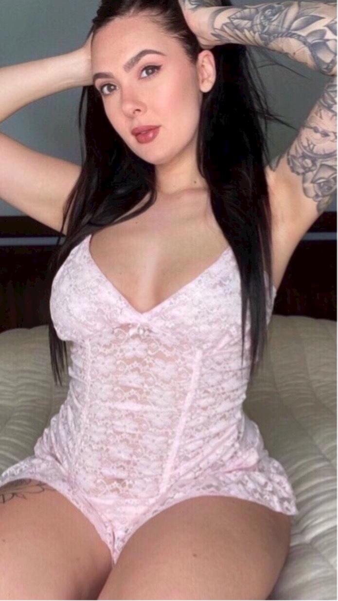 Available for hookup or premium Available for hookup or premium