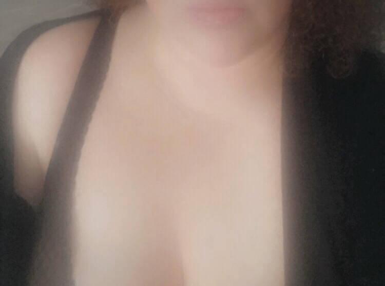(( OUTCALL SPECIAL ))*SEXY THICK REDHEAD* PARTY GIRL (( OUTCALL SPECIAL ))*SEXY THICK REDHEAD* PARTY GIRL