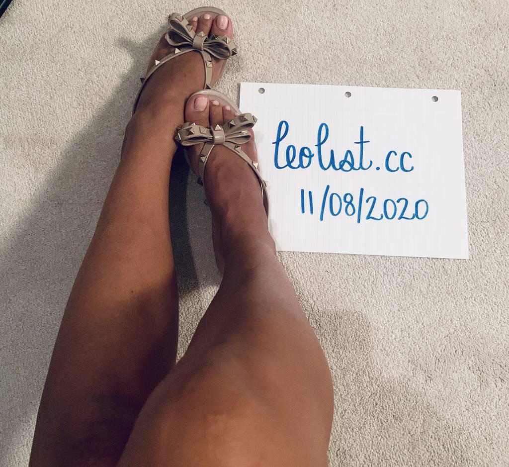 Sexy Interracial Couple Ready to Play Sexy Interracial Couple Ready to Play