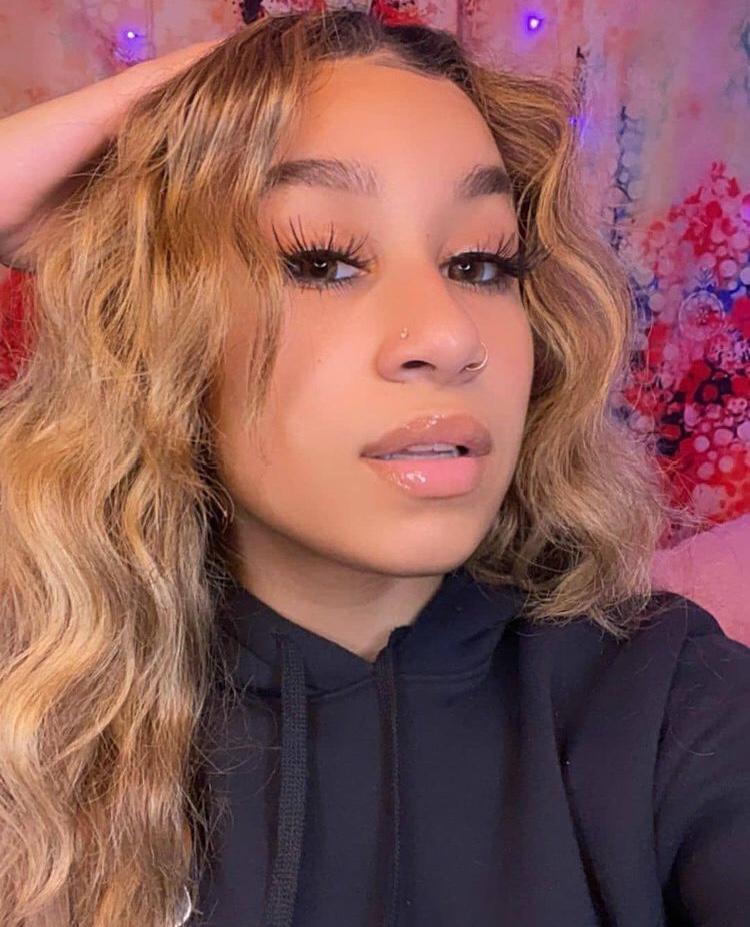 I’m available for fuck I’m available for fuck