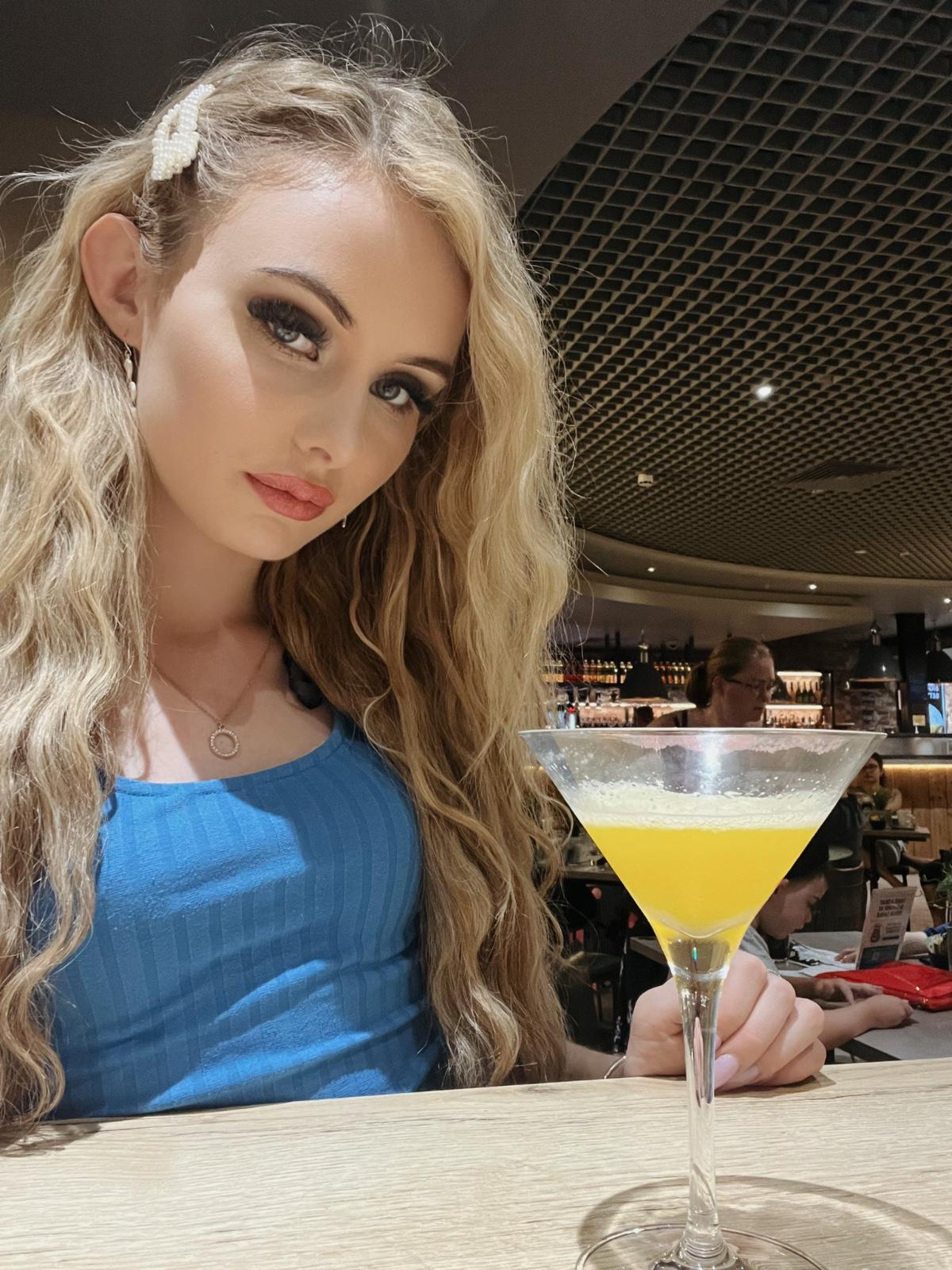 I CAN SWALLOW ALL YOUR CUM π¦AND GIVE YOU ORAL SEX ππ I CAN SWALLOW ALL YOUR CUM π¦AND GIVE YOU ORAL SEX ππ