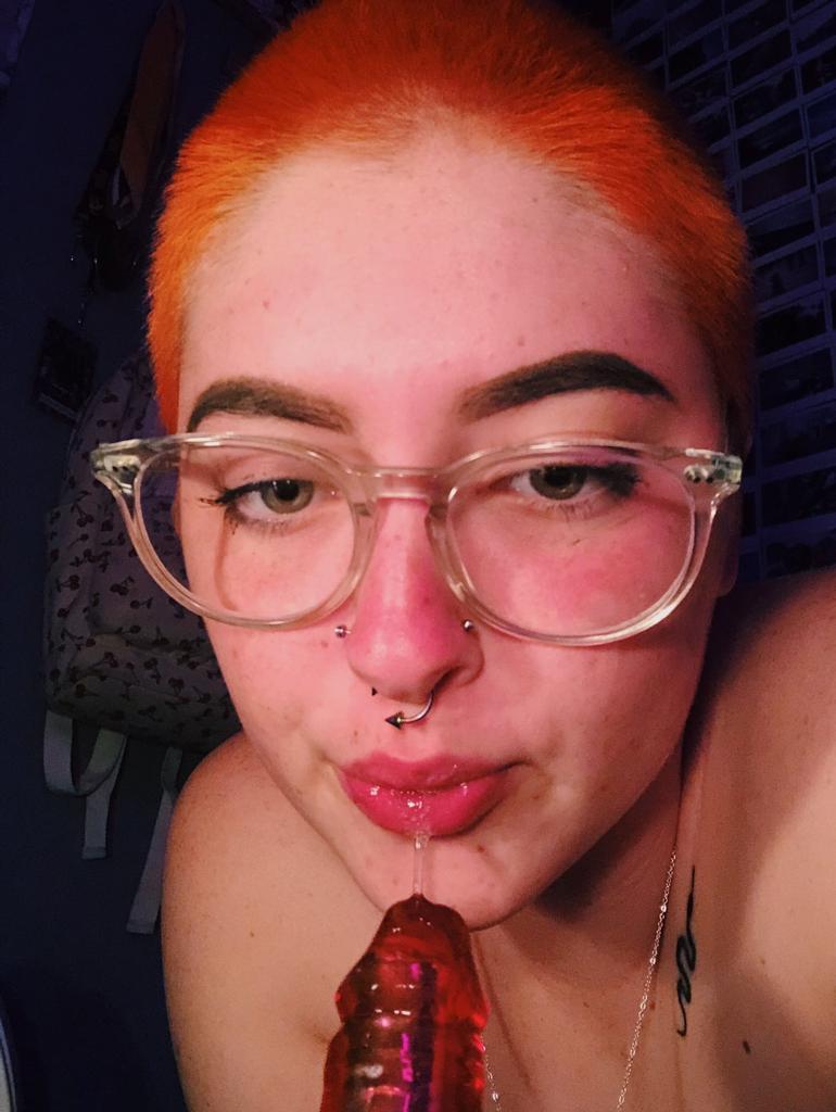 Let me splash my juice on your Cock Let me splash my juice on your Cock