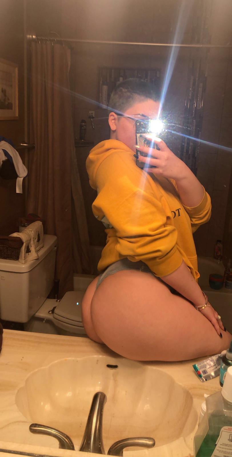 Let me splash my juice on your Cock Let me splash my juice on your Cock