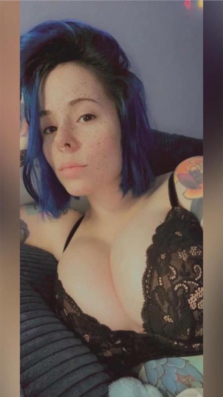 You want someone thick 🥵 hit me up imma treat you great 👅👅💦💦