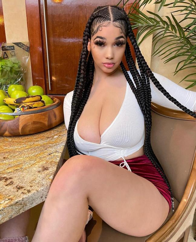 HMU if you dtf Raw sex😍😊❤️ Sc:Carton_bliss21