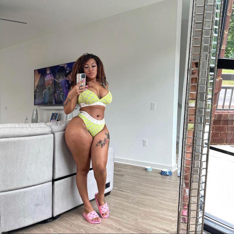 Hey babe I’m your special one 🥵💦🍆let’s have fun