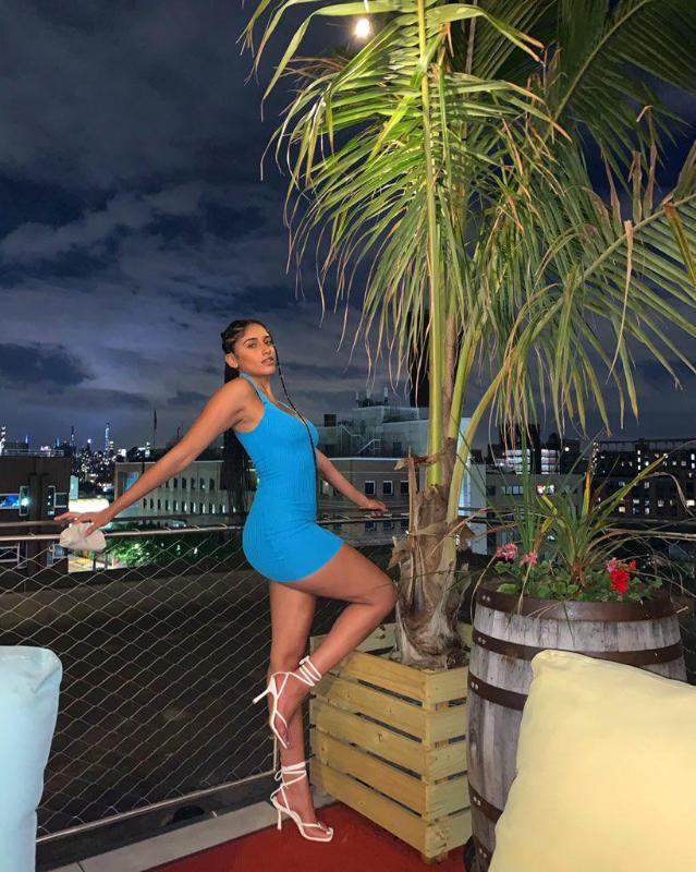 intimate experiences are best when shared in luxurious company.