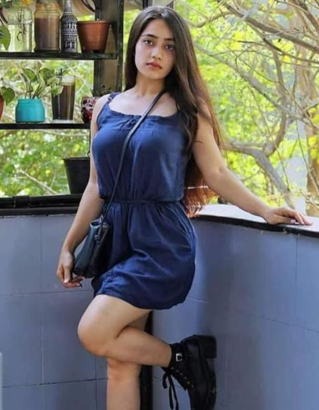 Call Girls In ,Delhi ?? (+91)-9899-/-593777?? Escorts Provide In Delhi High Profile Models Offer Hot