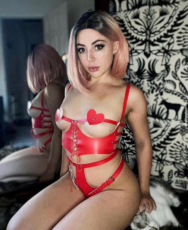 I’m available for hookups text me (707) 238-0621