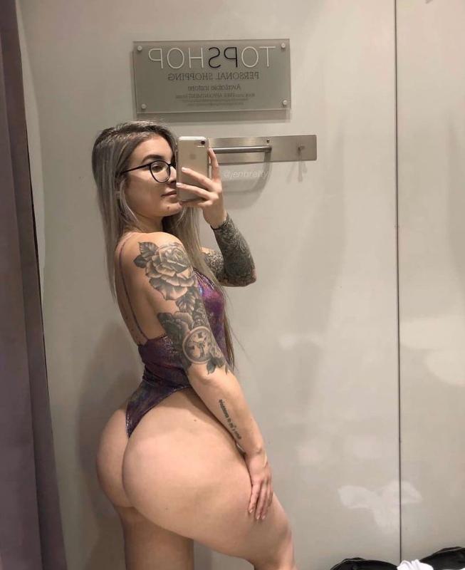 Can I be your cowgirl ride🥺❤️….. let’s fuck
