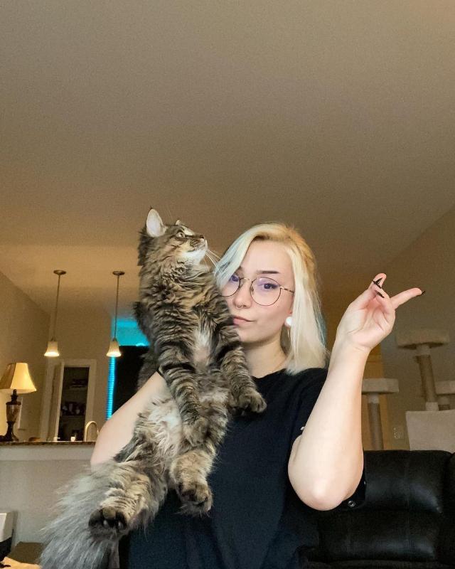 MATURE MIND HOOK'UPS ONLY 👅. Hmu on Snapchat; @Fhard054