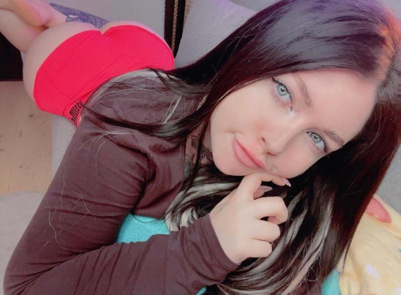 Available for fun 🍑🍆🍑🍆🍑🍆