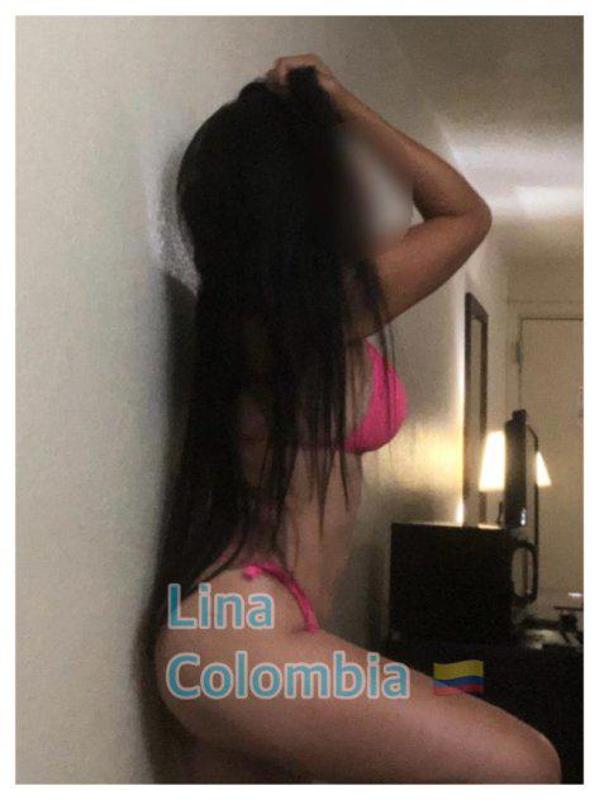 chica colombiana, joven y muy linda