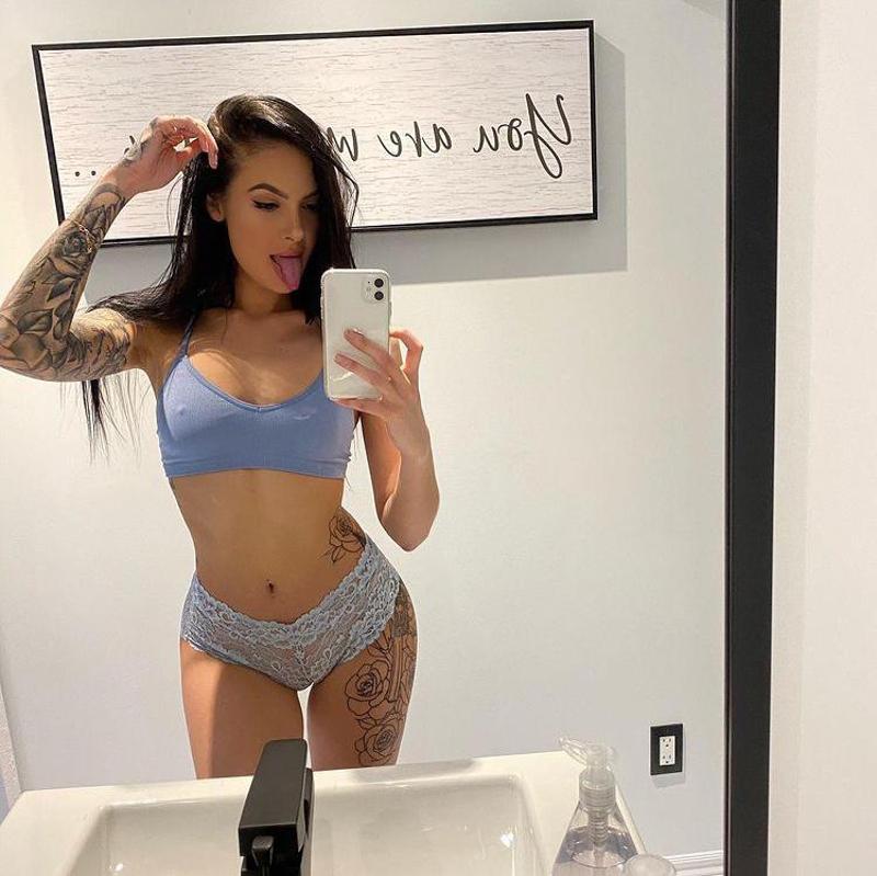 Available for hookup or premium