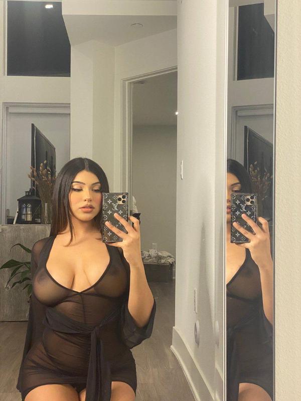 I’m available for sex and body massage and all kind of sex services .