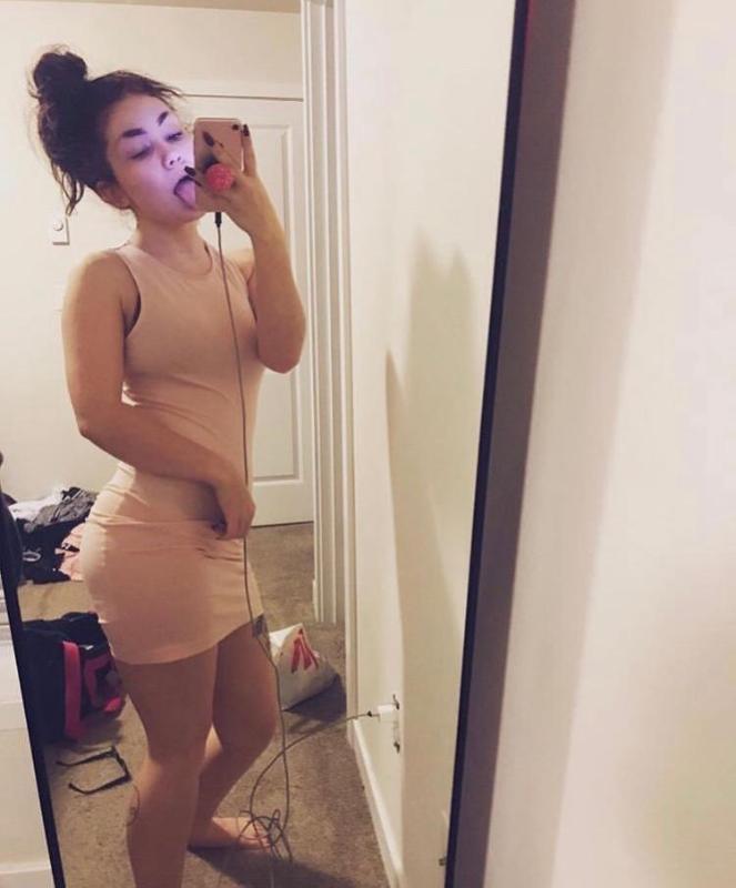 Add my Snapchat 👻: Veronica_gail / instagram: @veronic.xi