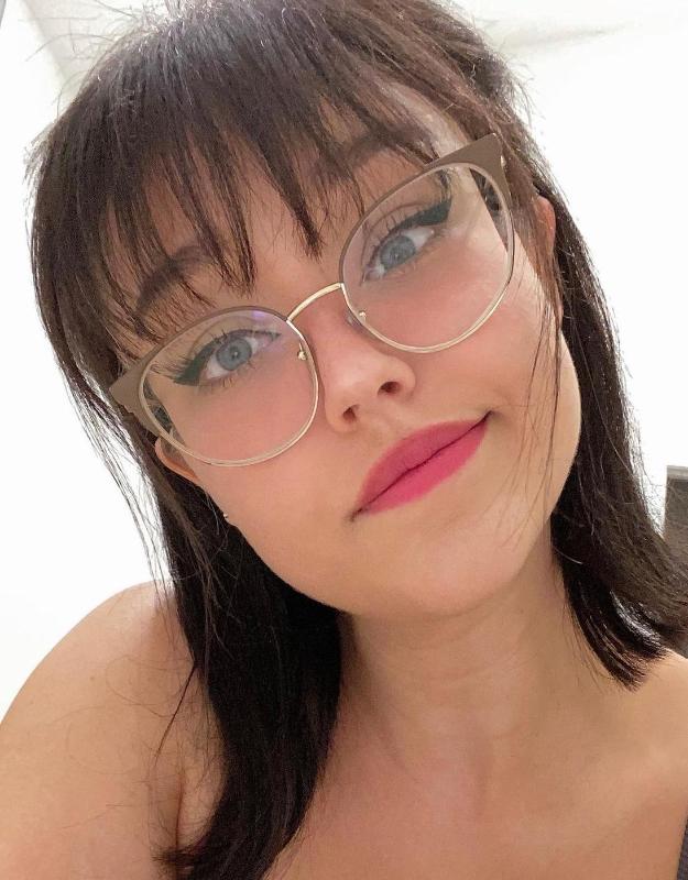 (562) 245-8514 Mayla, I’m available rn💋