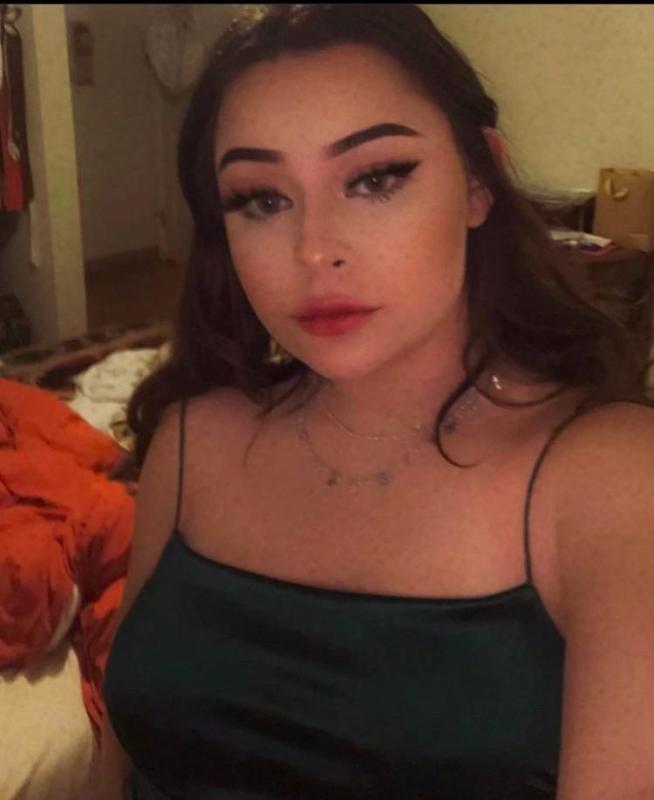 Naughty Lisa here to pleasure 🥵🥵💝🥵🥵