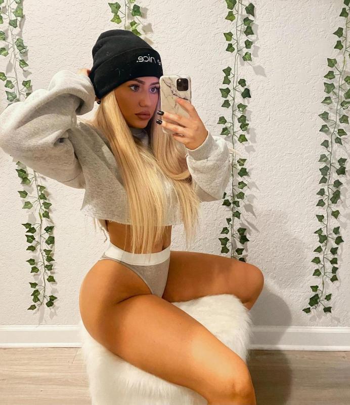 HOOKUP TO FUCK 🍑🍑🍆🍆💦💦💦 AVAILABLE FOR INCALL AND OUTCALL 💦