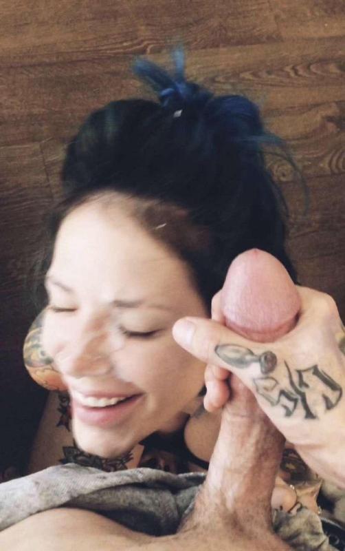 HOOKUPS AND FUN TIME. SNAPCHAT @ V_VALLE2808