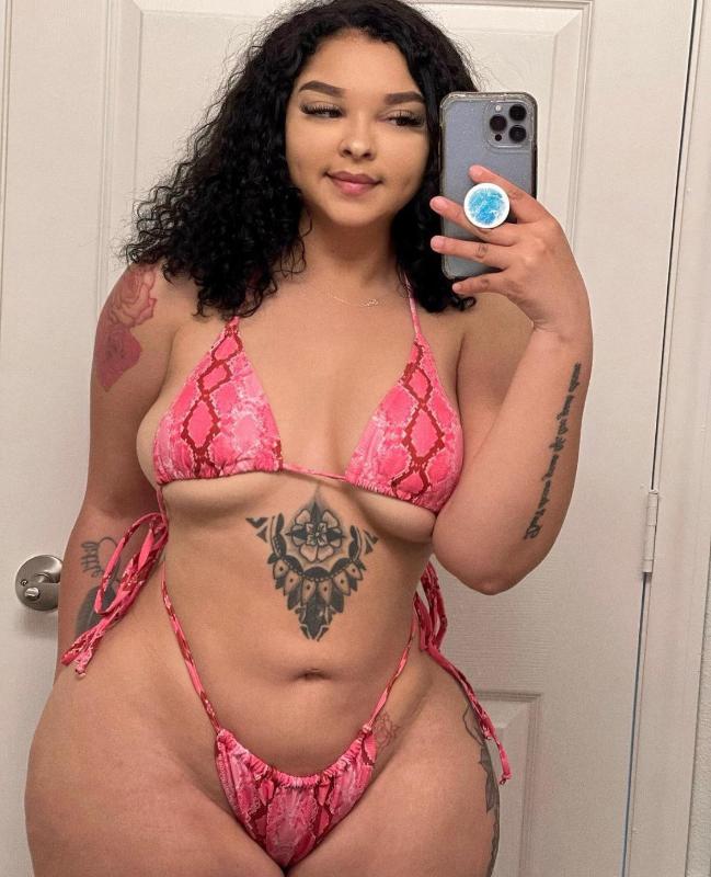 Bad Bitch💦👅but you know I’m Classy🤤💯😍