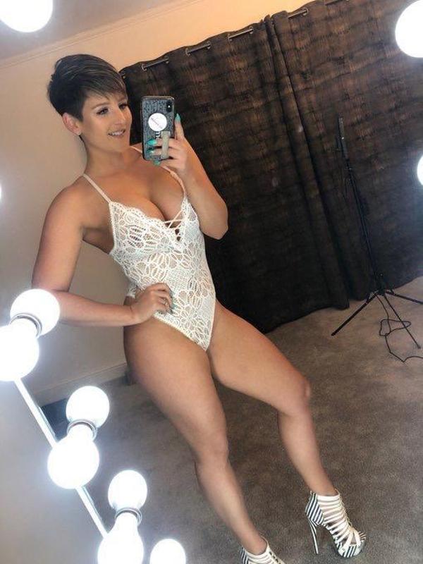 Am available for hookup incall or outcall service (331) 209-5681