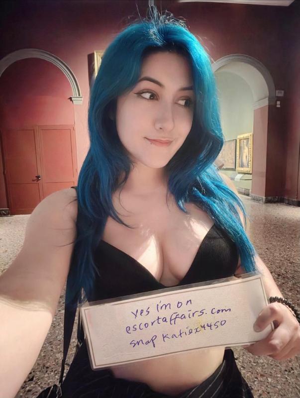 I'm available for hookup real time sex. Dm let's have some pleasure moment.