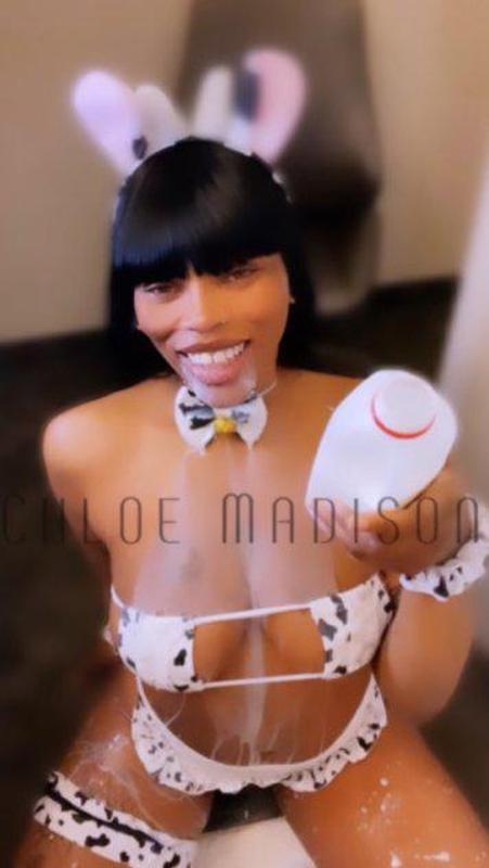 Sweet ebony girl 💋 I squirt & cream 💦🍦🍆