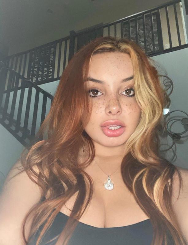 ❤️ I’m really wet 💦 and ready to meet up 👅