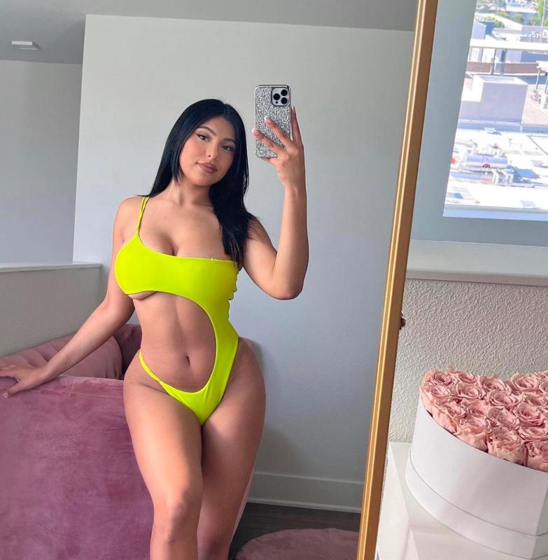 I’m available for hookup incall and outcall (912) 289-7729