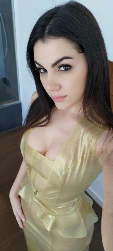 IM AVAILABLE FOR BOTH INCALL AND OUTCALL SERVICE