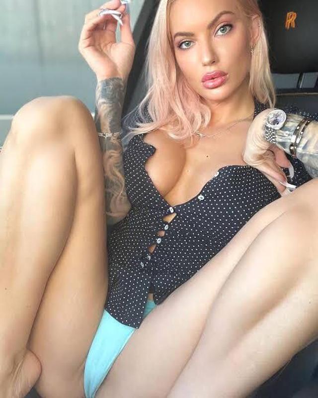 Am Available for hot sex both incall and outcall