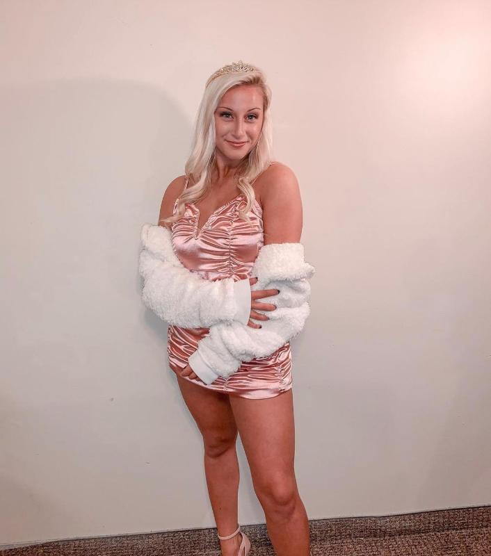 Available for hook up mature man only