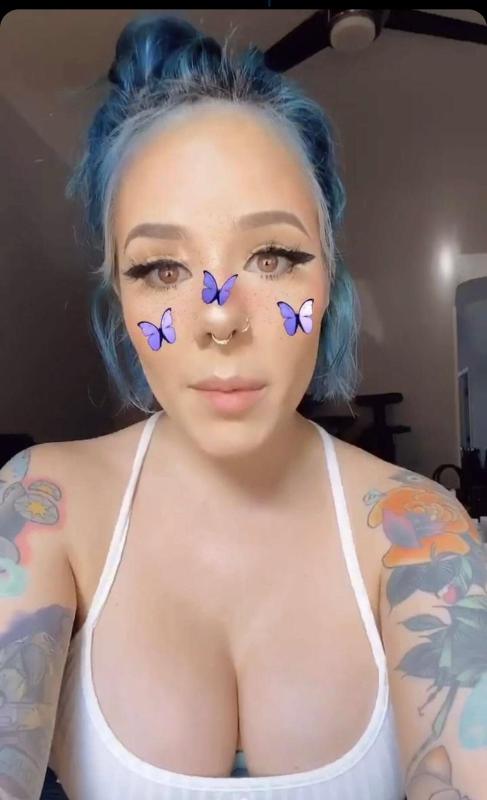 I’m available for 24/7 Hookup text +13053301605 or Snapchat👻 katie_moore670