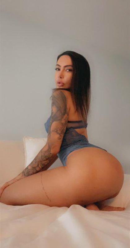 I’M AVAILABLE FOR FUN 🍆🍑🍑