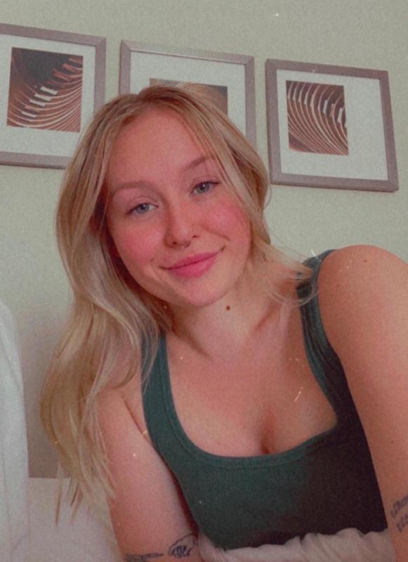 LOOKING FOR A SENSUAL RELAXING