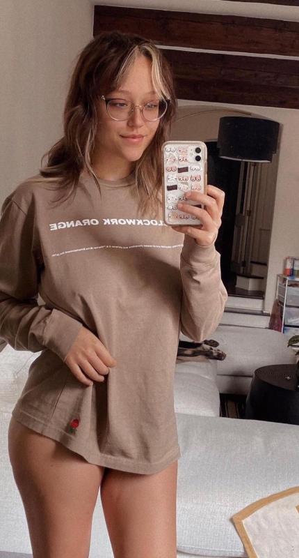 Pay escort service 🍆🍑💦