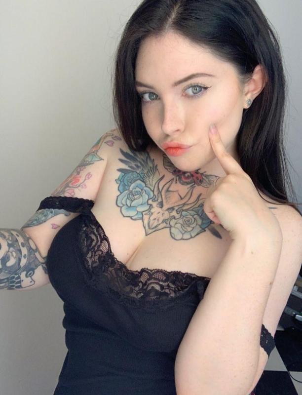 Hookup available now hit me up 🍑🍑🍌 Tasha_cain20 Snap ID