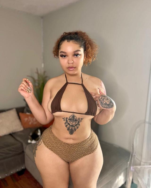 No link . ❌♣️ if u interested Real & Ready Now 👅💦🍆🍭NaughtyFun Cole cum on my nasty ass