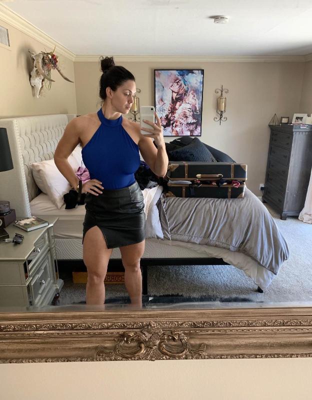 Hey I’m available for Hookup HMU Snapchat Janemoffatt20