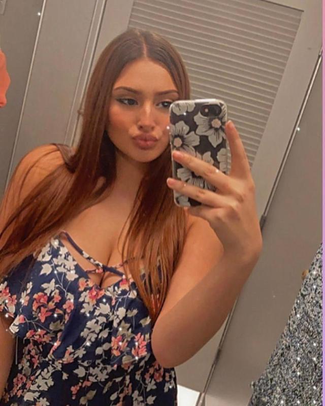 420 friendly-Am dow ready to F*** hard there are all type of **** position