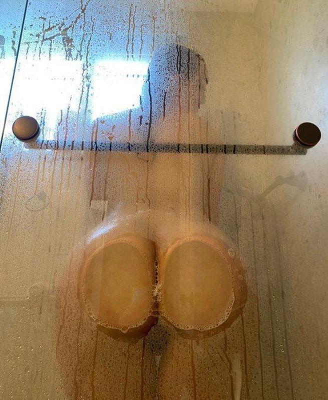 AVAILABLE 24/7 Snapchat- wintle_lisa2021