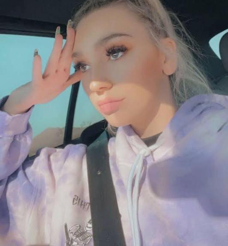 Do you want to fuck me harder? Hit me up 🤙🏽 🤩🥰