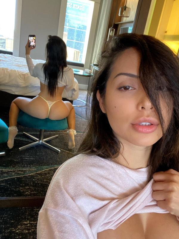 DTF AND CHILL 💯🍆🍑💦 SNAPCHAT: Nawtyjae