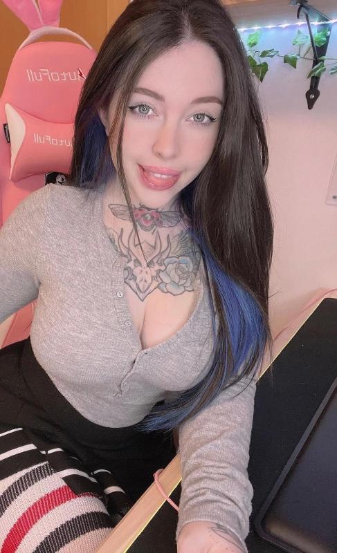 Hot 🥵 Sarah Snapchat: Sarahvandelle22,,,, cell phone: (610)-890-8851