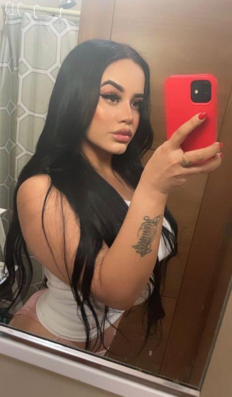 H O O K U P 🍆💦🍑 AVAILABLE FOR BOTH INCALL / OUTCALL