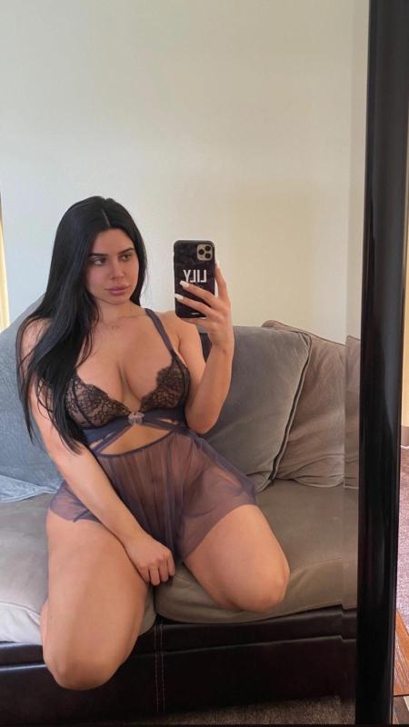 Private time with masseuse/escort