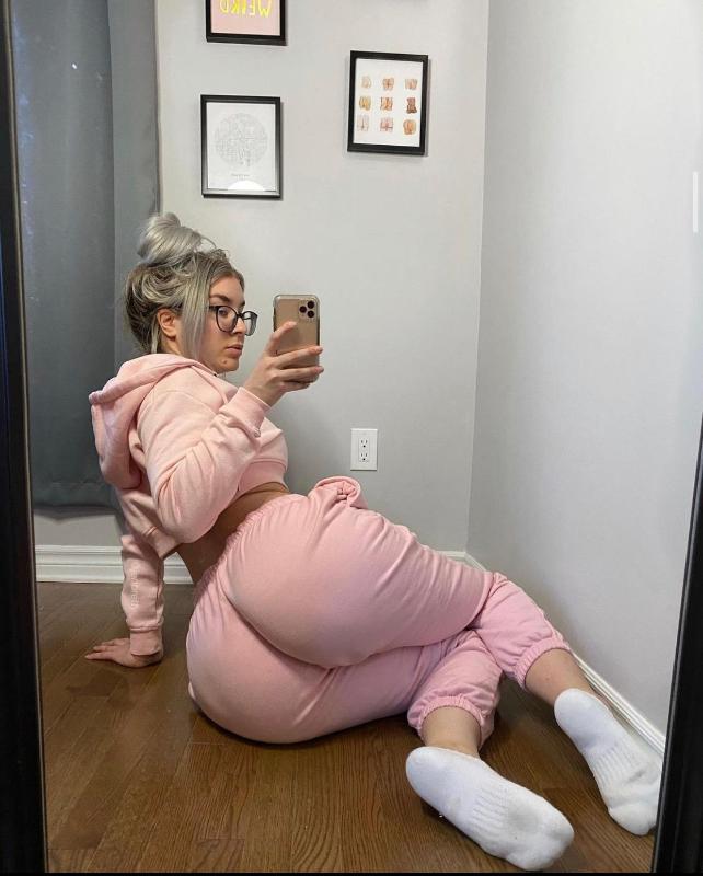 Hot🤤and ready to be fucked😋🍆💦